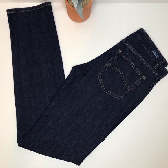 Patagonia 71% Organic Cotton Straight Jeans - 26 - Picture 9 of 17